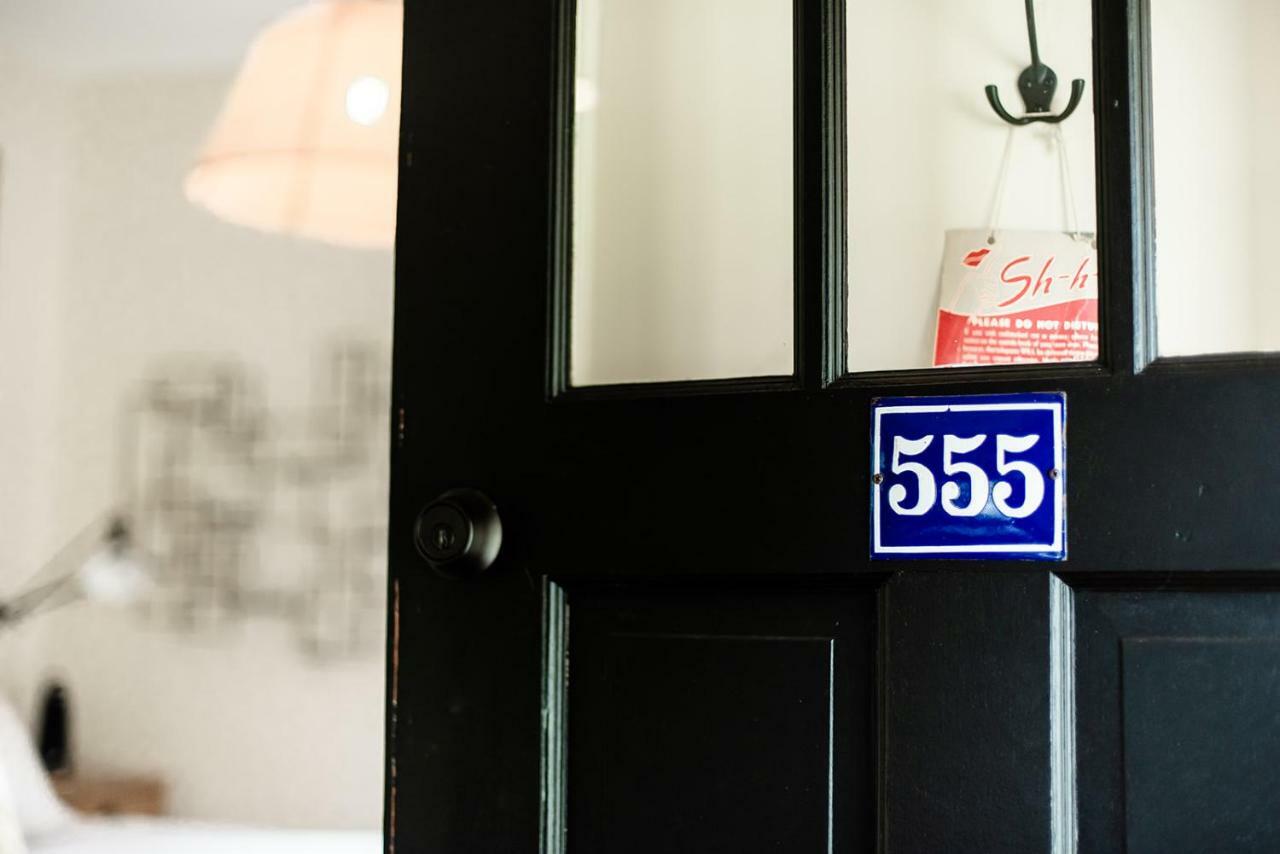 Granville Studio 555 מראה חיצוני תמונה