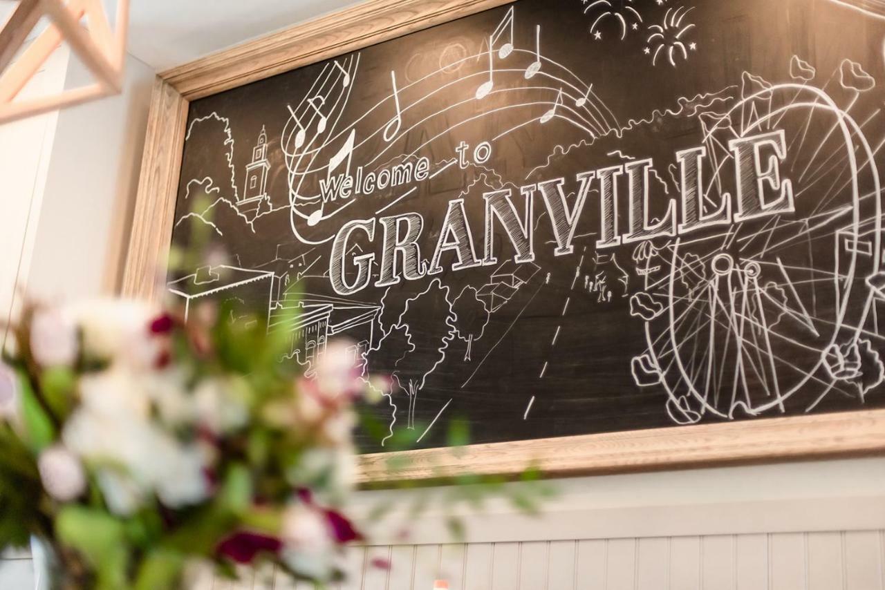 Granville Studio 555 מראה חיצוני תמונה